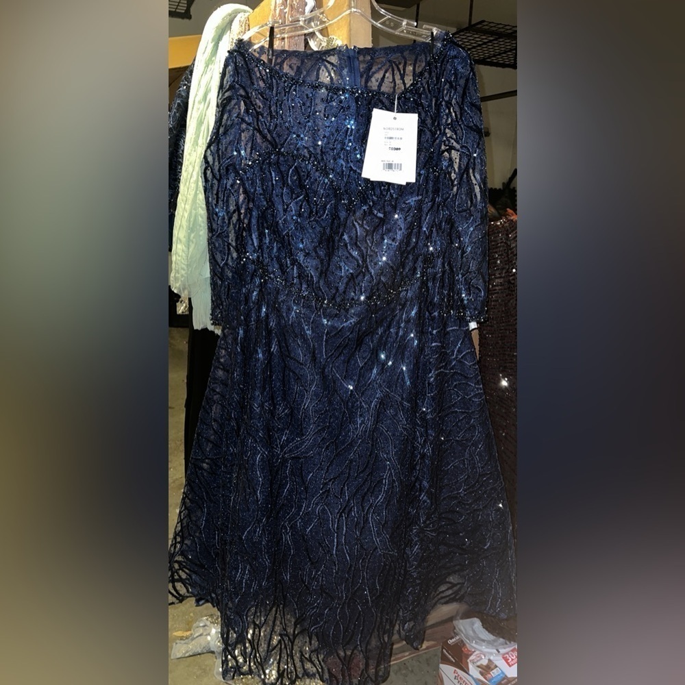 Mac Duggal 20252 NWT EMBELLISHED 1/2 SLEEVE A LINE DRESS - Picture 5 of 11